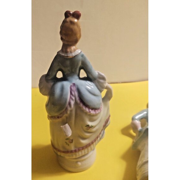 Victorian Figurines Figure Ceramic Porcelain Pottery by Ucago Occupied Japan - Picture 10 of 16